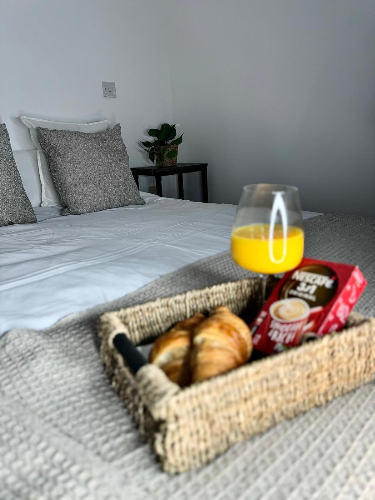 Birmingham City Centre Apartment - No Deposit Required- Free Parking Esterno foto